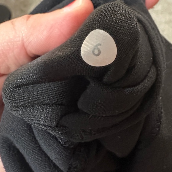 Lululemon Wunder Under Leggings - Picture 8 of 8